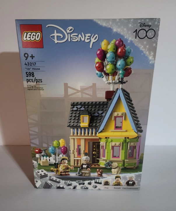LEGO - UP House Front